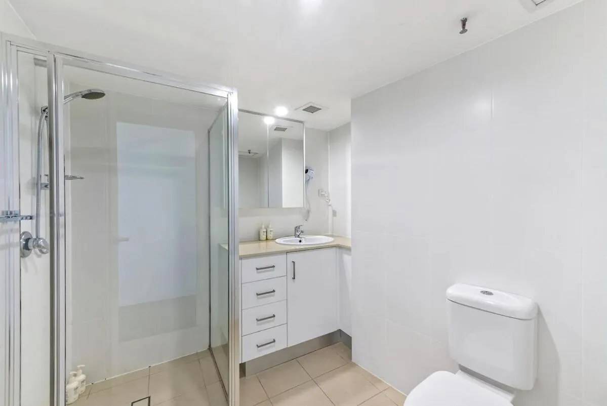 Breathtaking Ocean View 2 Bdr Apartment By The Beach Gold Coast 0*,